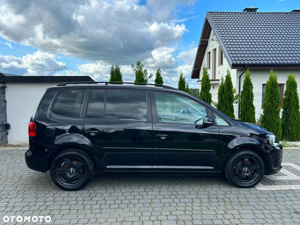 Volkswagen Touran 1.6 TDI DPF BlueMot Comfortline - 19