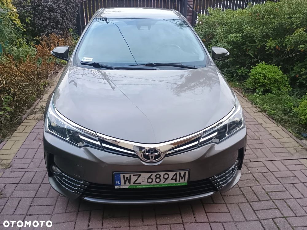 Toyota Corolla 1.6 Comfort - 1