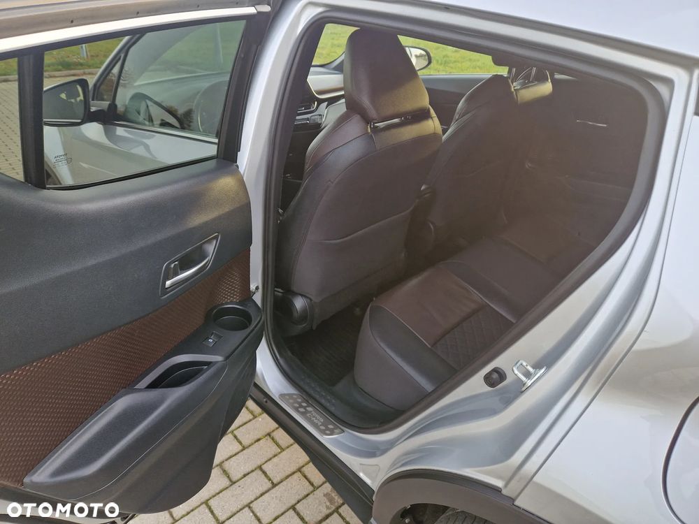 Toyota C-HR Style - 13