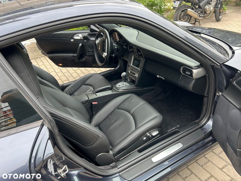 Porsche 911 - 6