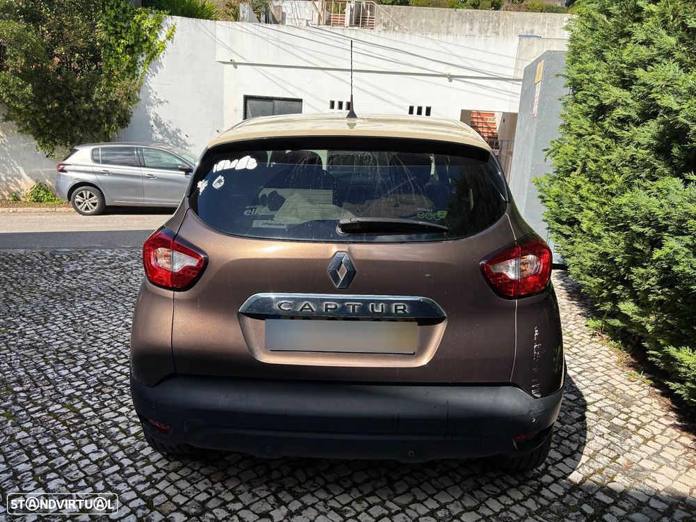 Renault Captur 1.5 dCi - 4