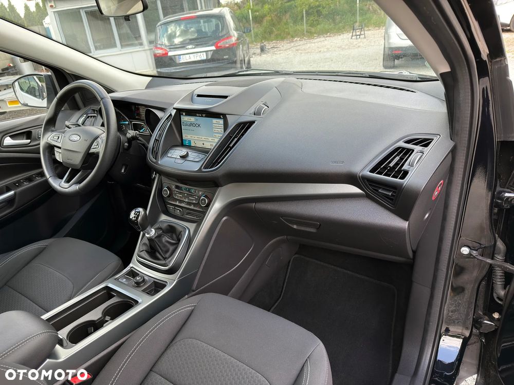 Ford Kuga 2.0 TDCi 4x4 Titanium - 20