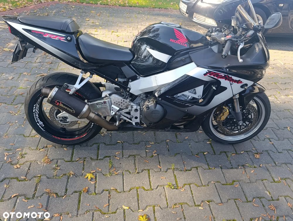 Honda CBR - 18