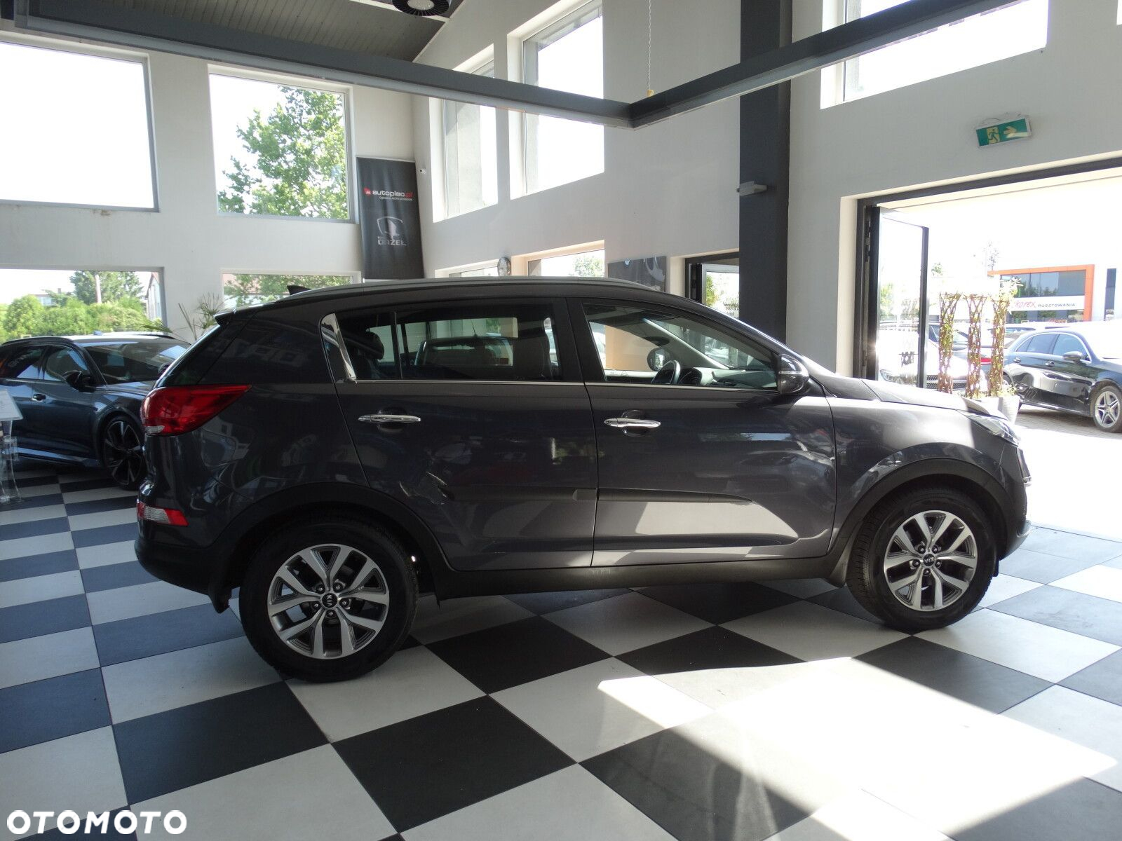 Kia Sportage - 13