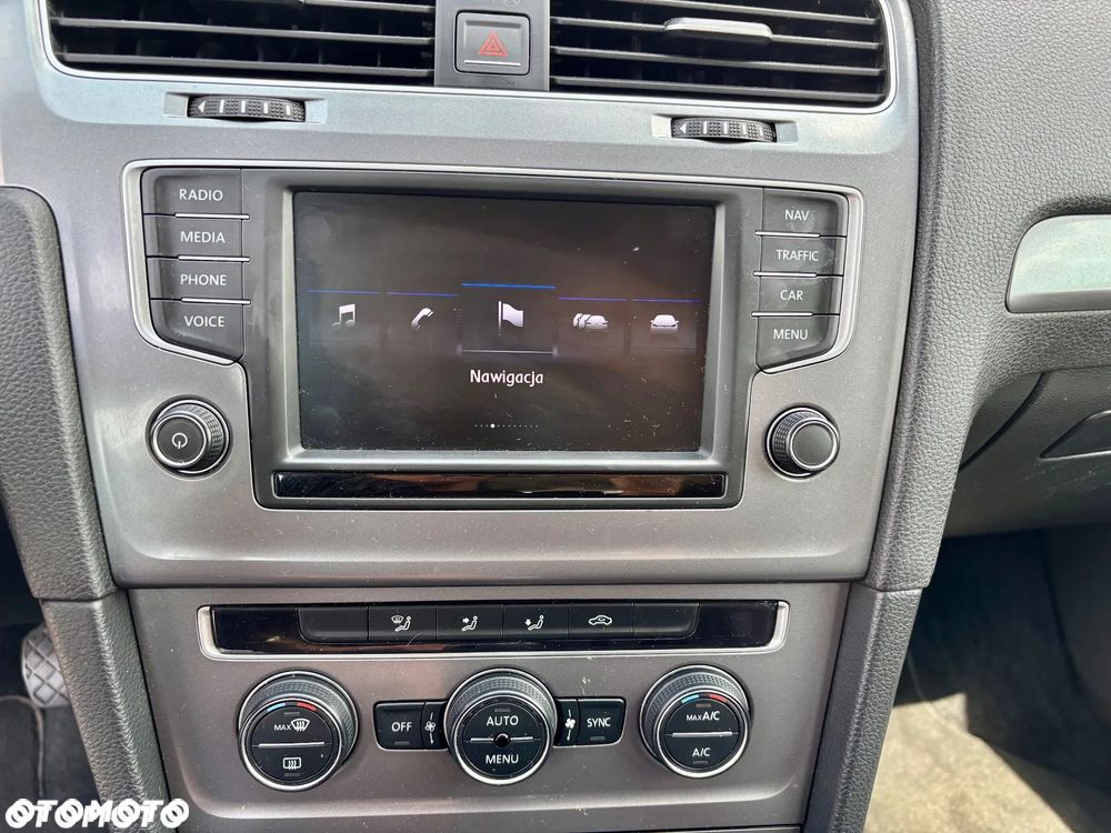 Volkswagen Golf - 19