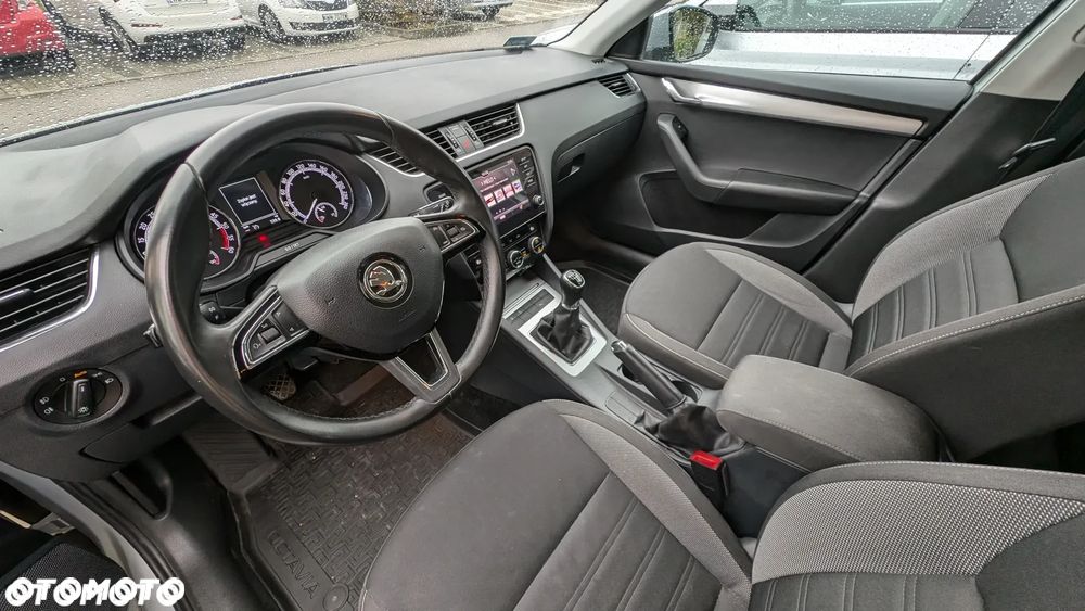 Skoda Octavia - 9