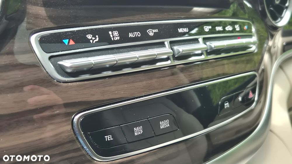 Mercedes-Benz Klasa V 300 d 4-Matic 9G-Tronic Avantgarde (d³ugi) - 38