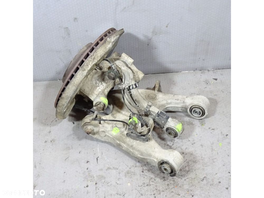 BMW 7 F01 F02 4.4 V8 PIASTA KOŁA WAHACZ TYŁ - 2