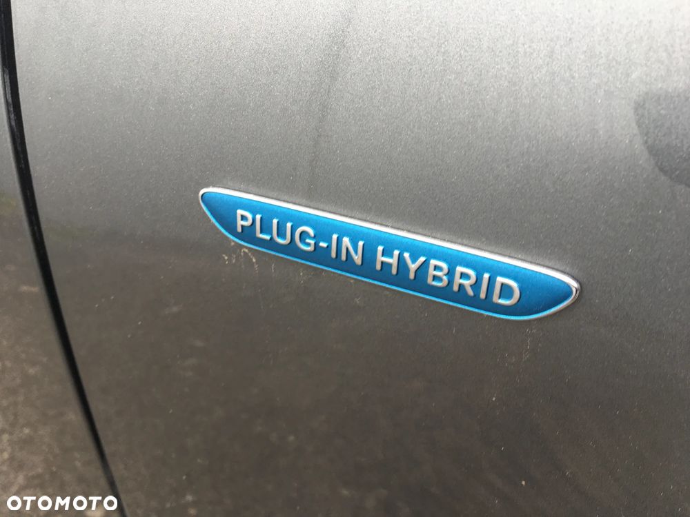 Mercedes-Benz GLC - 14