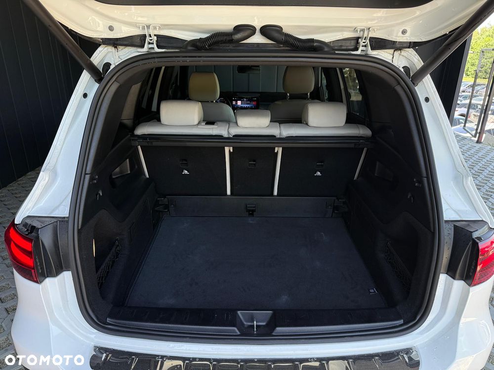 Mercedes-Benz GLB 200 d 4-Matic 8G-DCT - 9