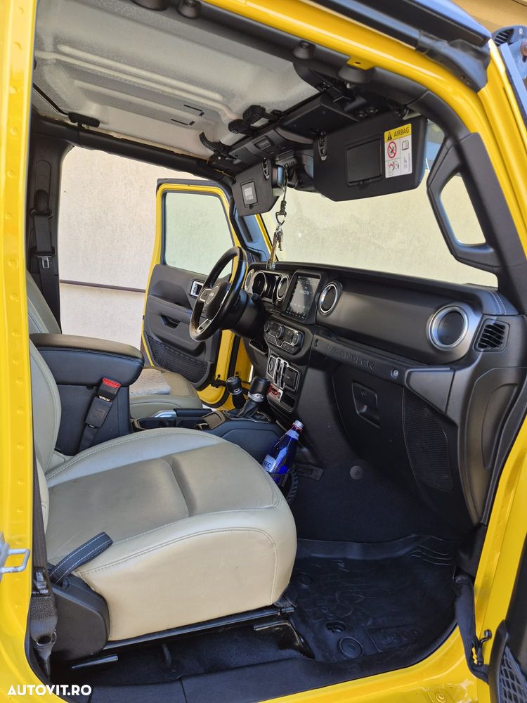 Jeep Wrangler 2.0 Turbo AT8 Rubicon - 17