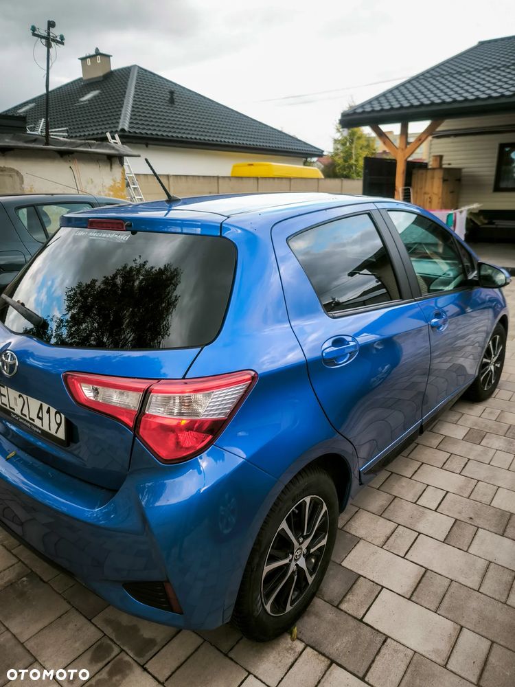 Toyota Yaris 1.5 Premium - 5