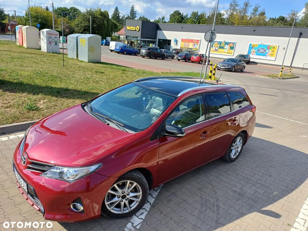 Toyota Auris 2.0 D-4D Premium - 9