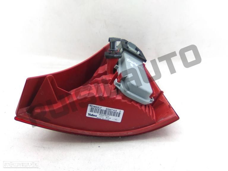 Farolim Trás Painel Esquerdo 82000_71413 Renault Clio Ii [1998_ - 3
