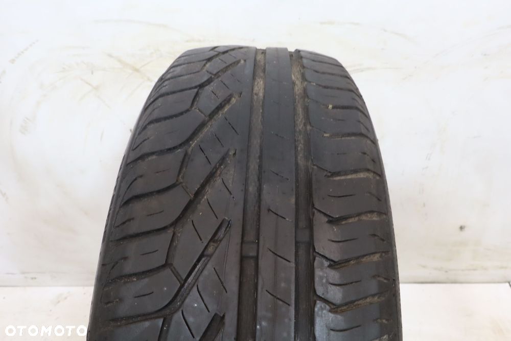 OPONA OPONY 2 SZT 195/65/15 LATO UNIROYAL RAIN EXPERT 3 18R - 4