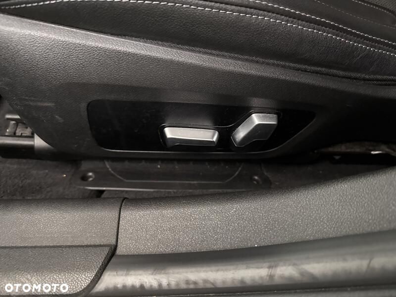 BMW Seria 3 318i - 19