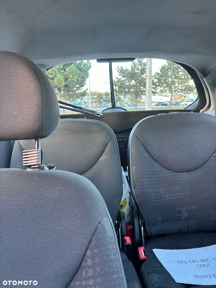 Citroën C2 - 8