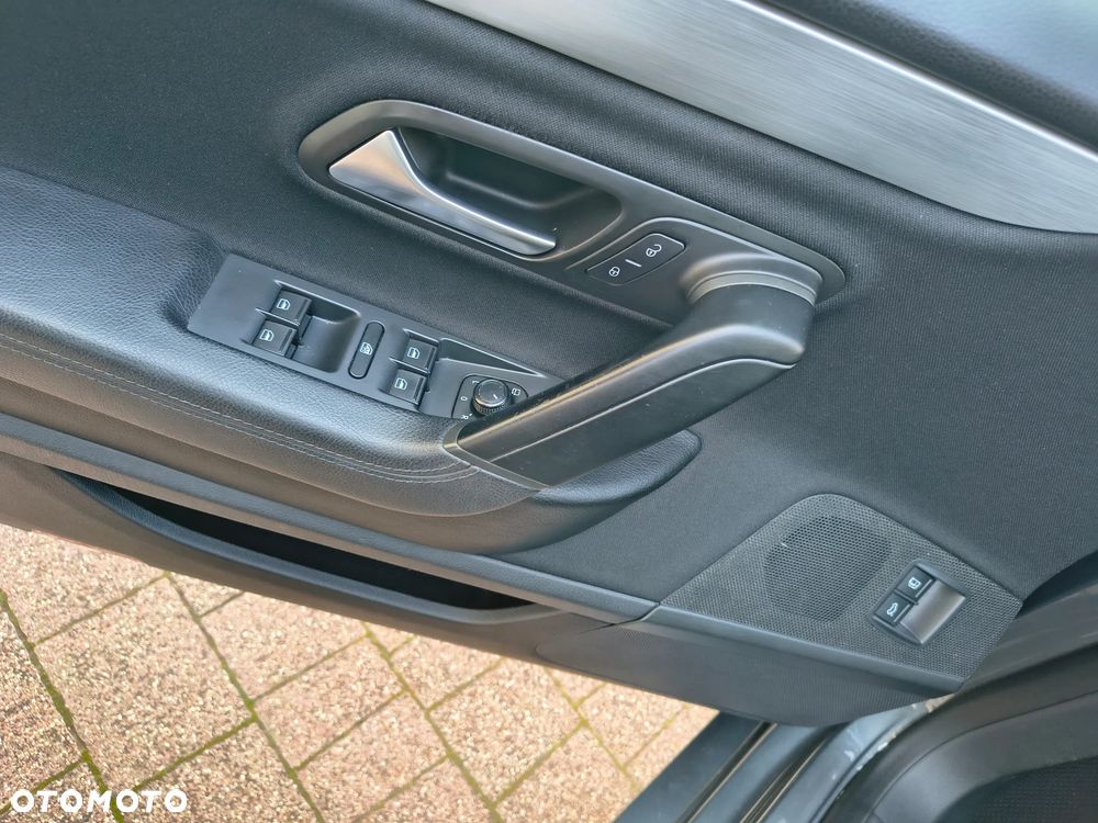 Volkswagen CC 2.0 TDI DPF BMT - 10
