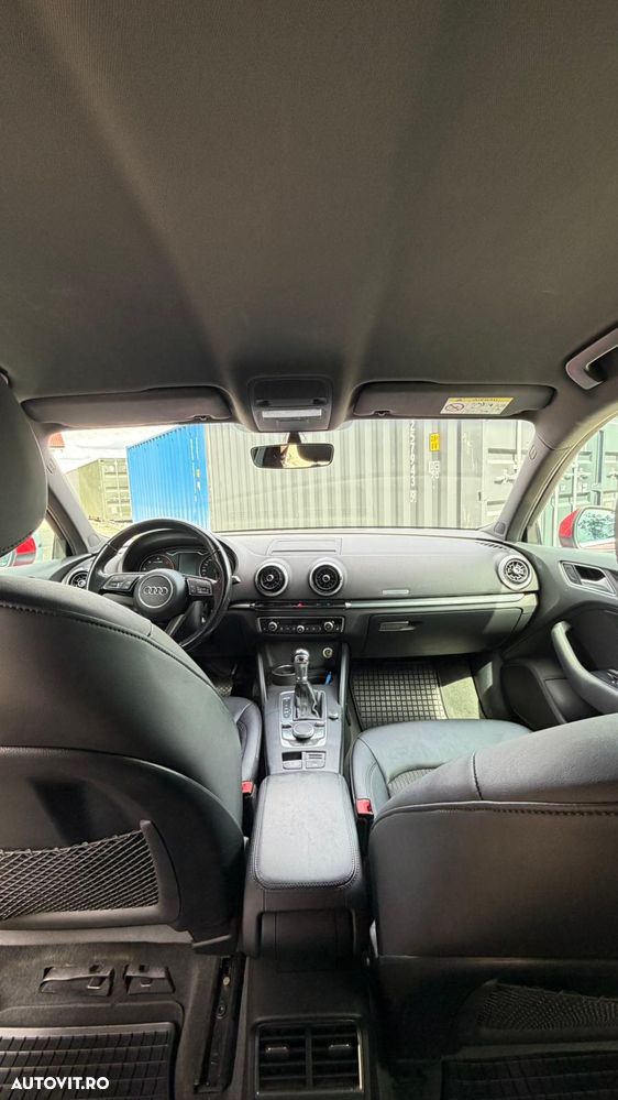 Audi A3 Sportback 1.6 TDI S tronic - 11