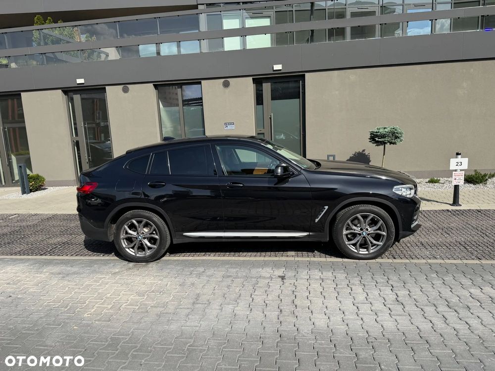 BMW X4 - 25