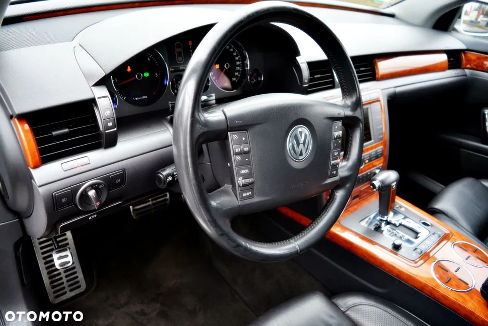 Volkswagen Phaeton 3.0 V6 TDI DPF 4MOTION Automatik (4 Sitzer) - 26