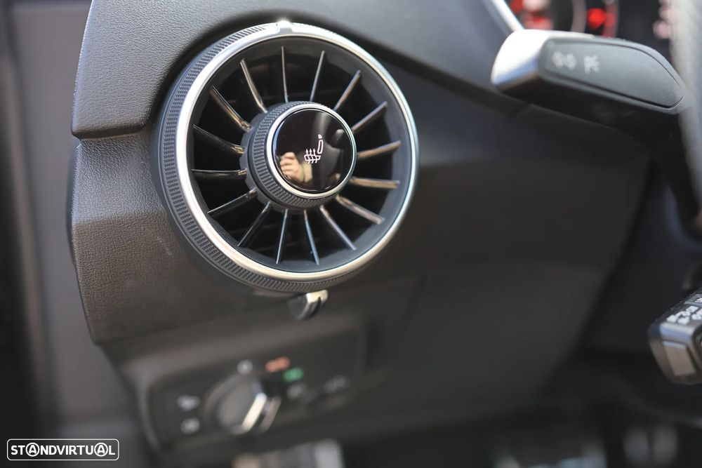 Audi TT Coupé 1.8 TFSI S-line S tronic - 42