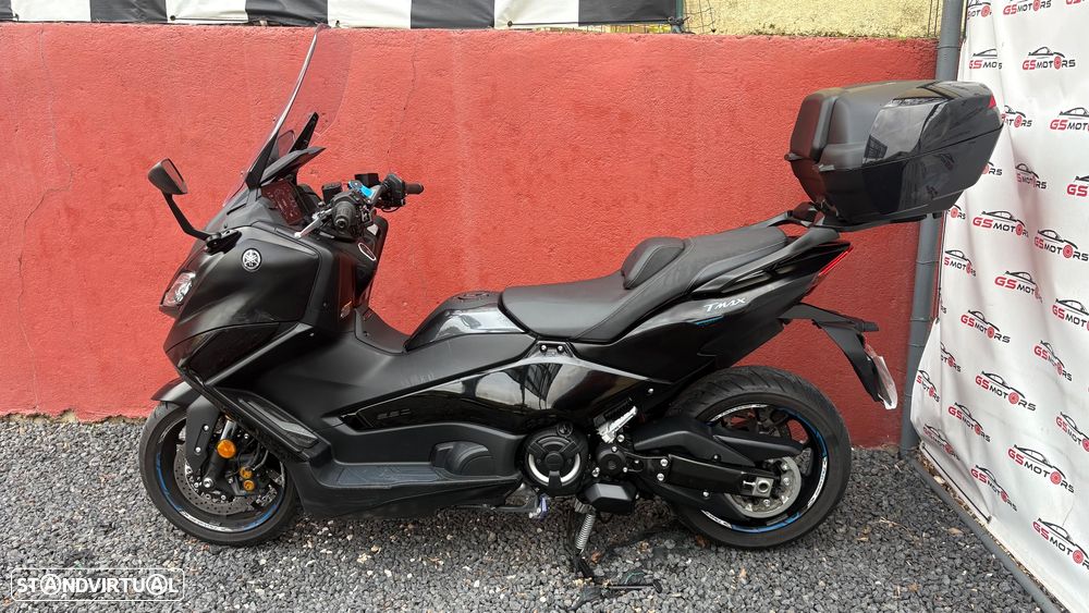 Yamaha TMAX - 3
