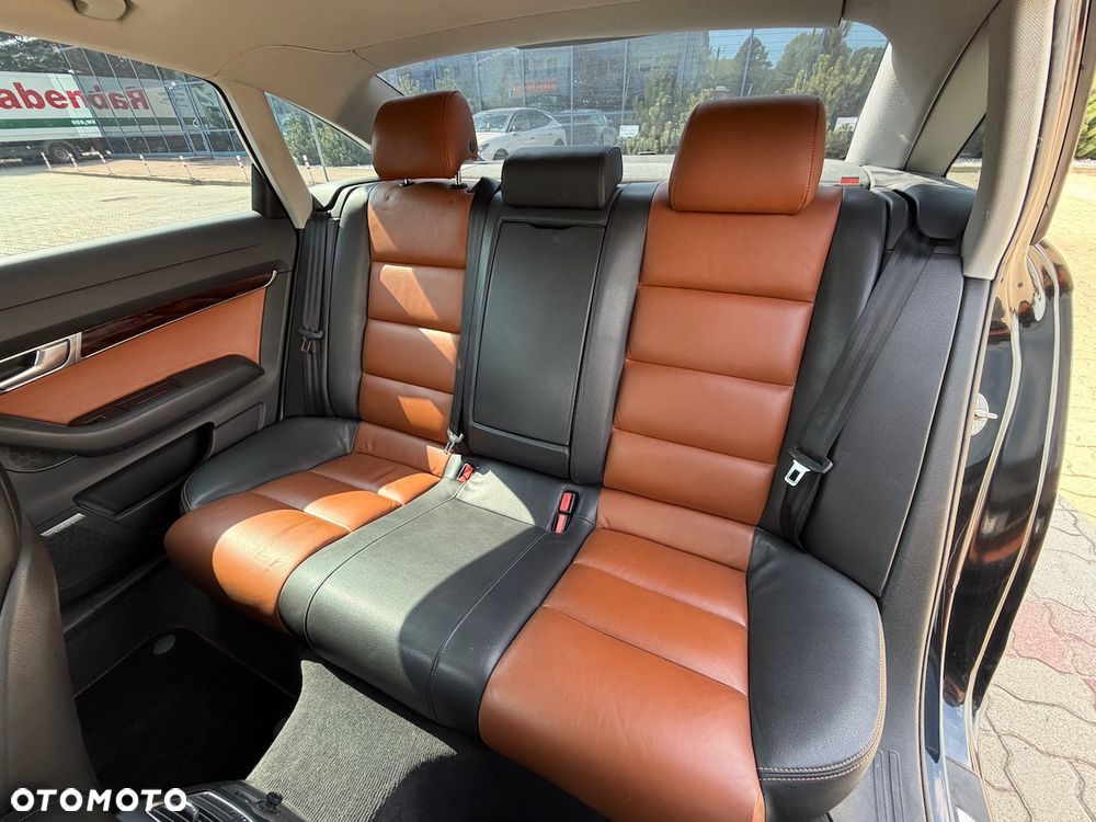 Audi A6 Limousine 3.2 FSI Quattro Tiptronic - 22