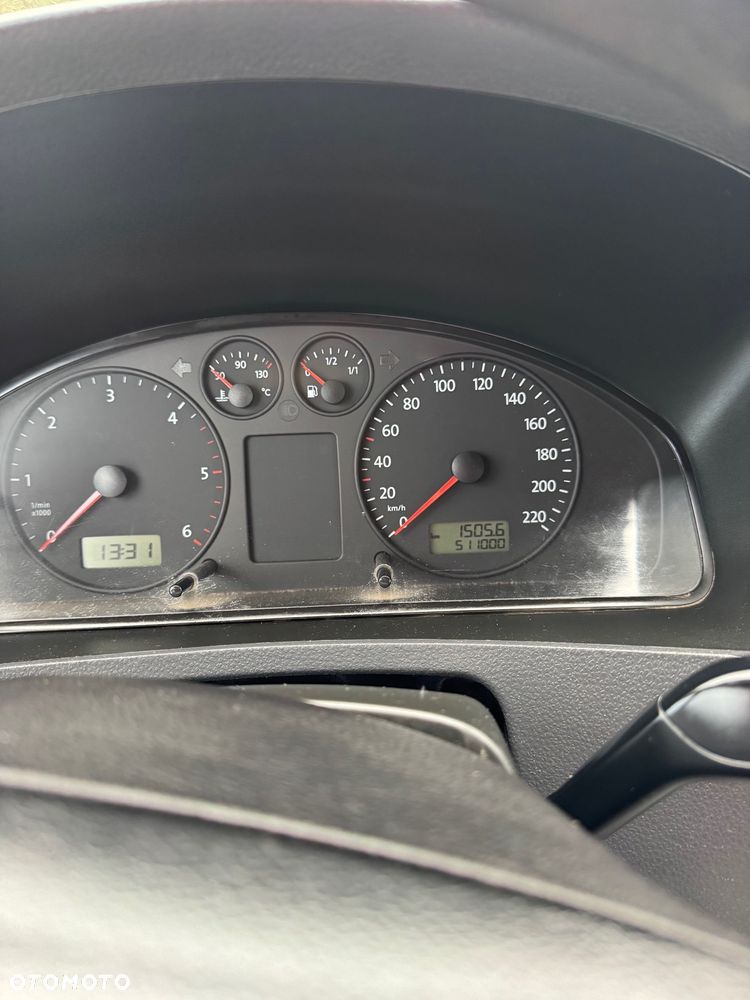 Volkswagen TRANSPORTER brygadówka - 2