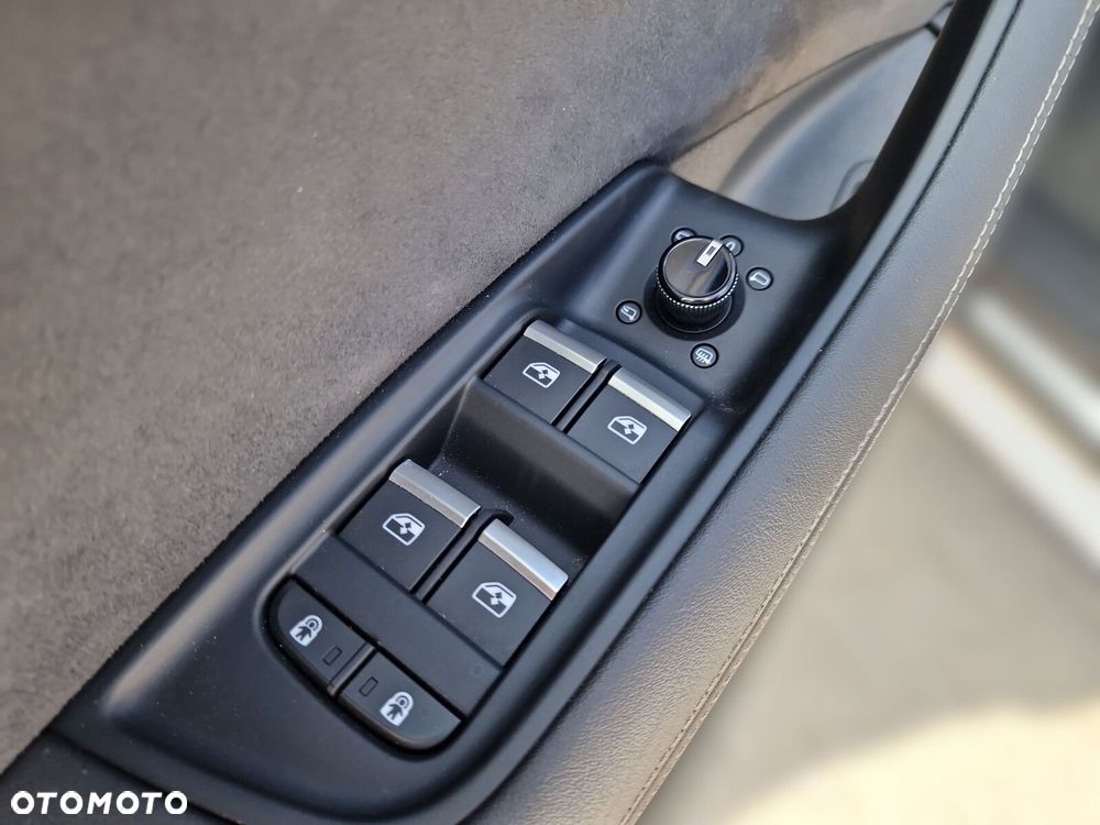 Audi Q8 - 26