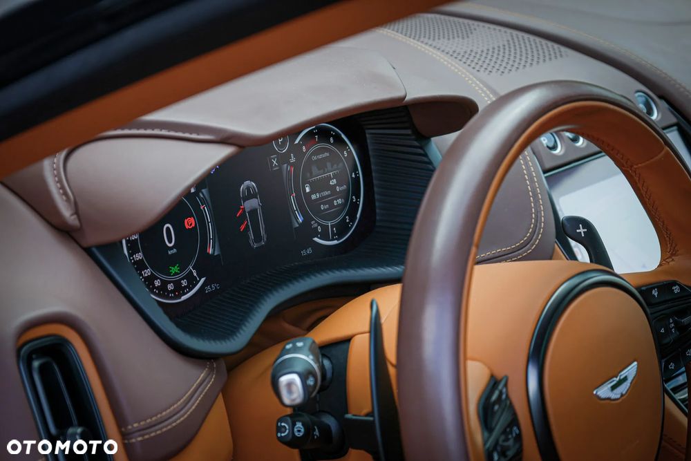 Aston Martin DBX707 - 18