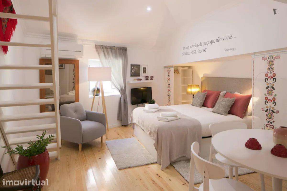 Apartamento com 1 quartos - localizado em Mouraria Lisbon - Grande imagem: 2/14