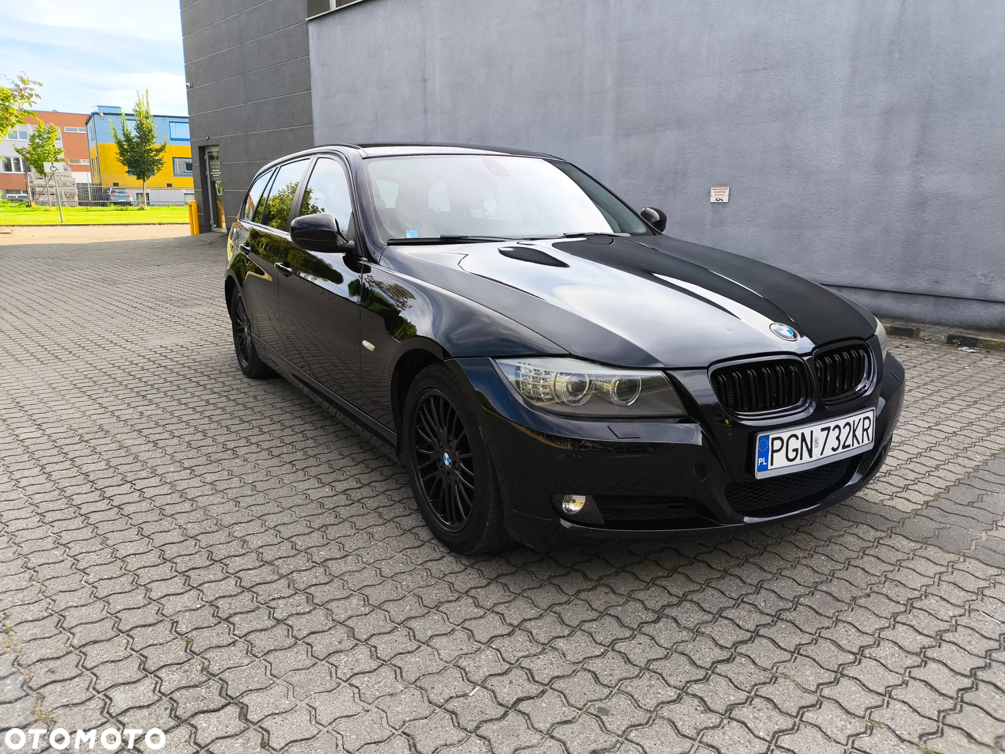 BMW Seria 3 318d - 5