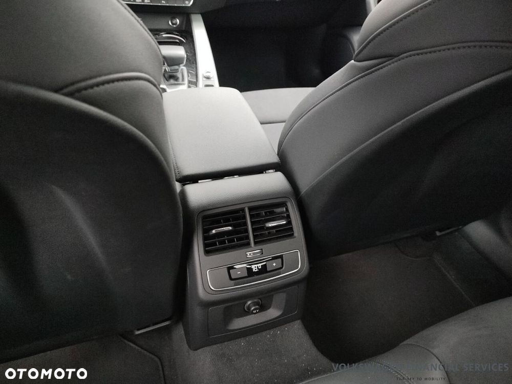 Audi A4 Limousine - 15