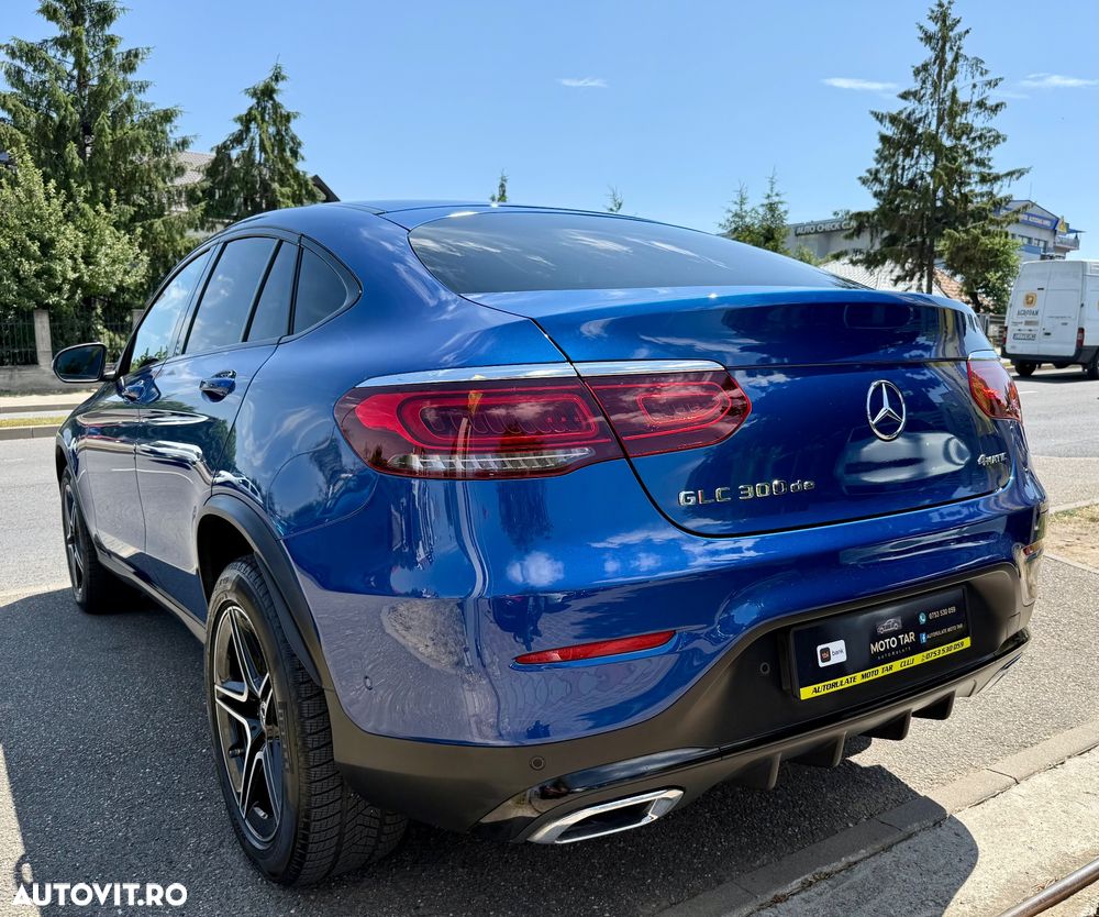 Mercedes-Benz GLC Coupe 300 de 4Matic 9G-TRONIC AMG Line - 4