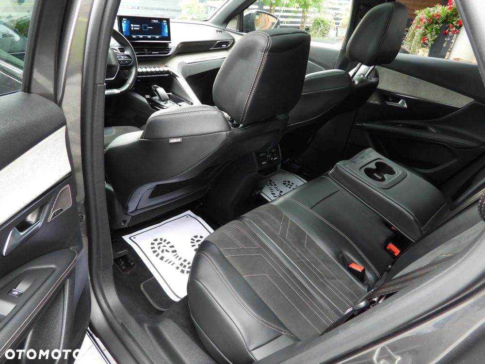 Peugeot 3008 225 e-EAT8 GT Pack - 32