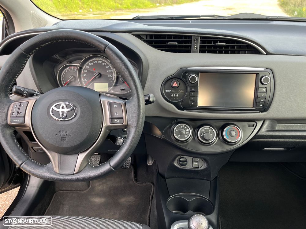 Toyota Yaris 1.0 VVT-i Comfort+P.Style - 16