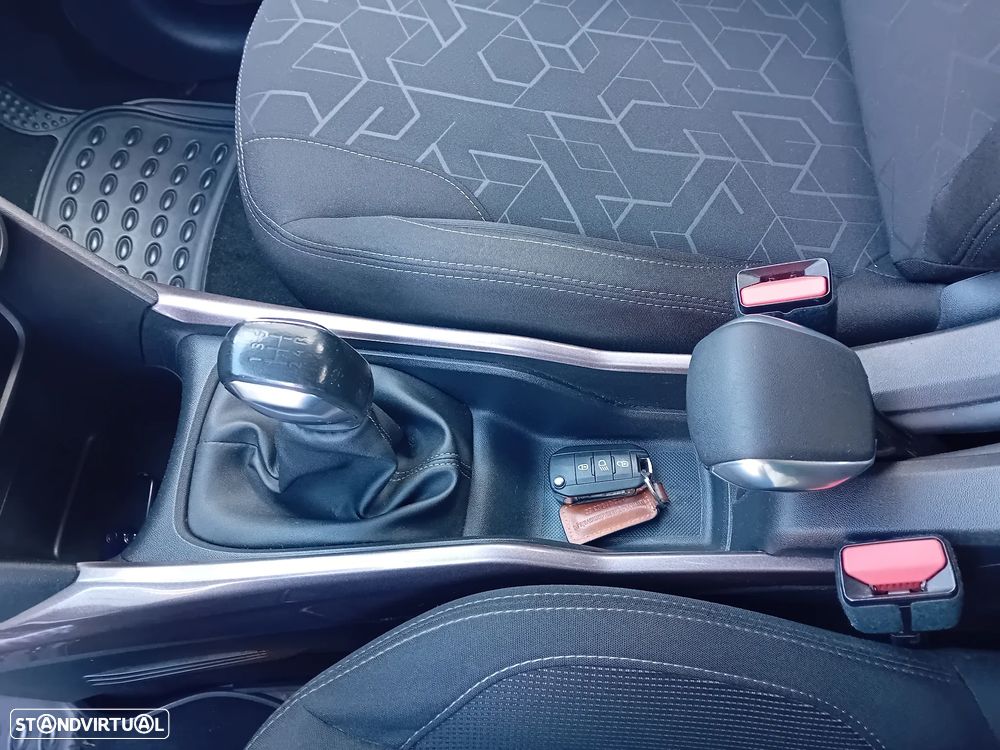 Peugeot 2008 1.6 BlueHDi Style - 13