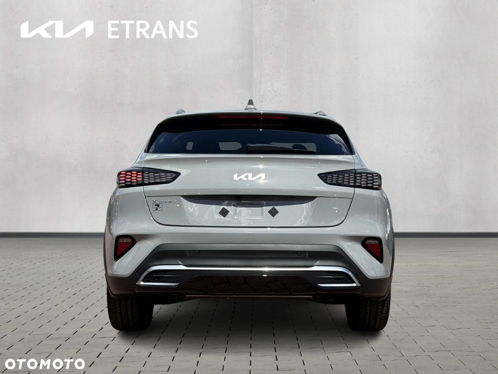 Kia XCeed 1.6 T-GDI Tribute DCT - 4