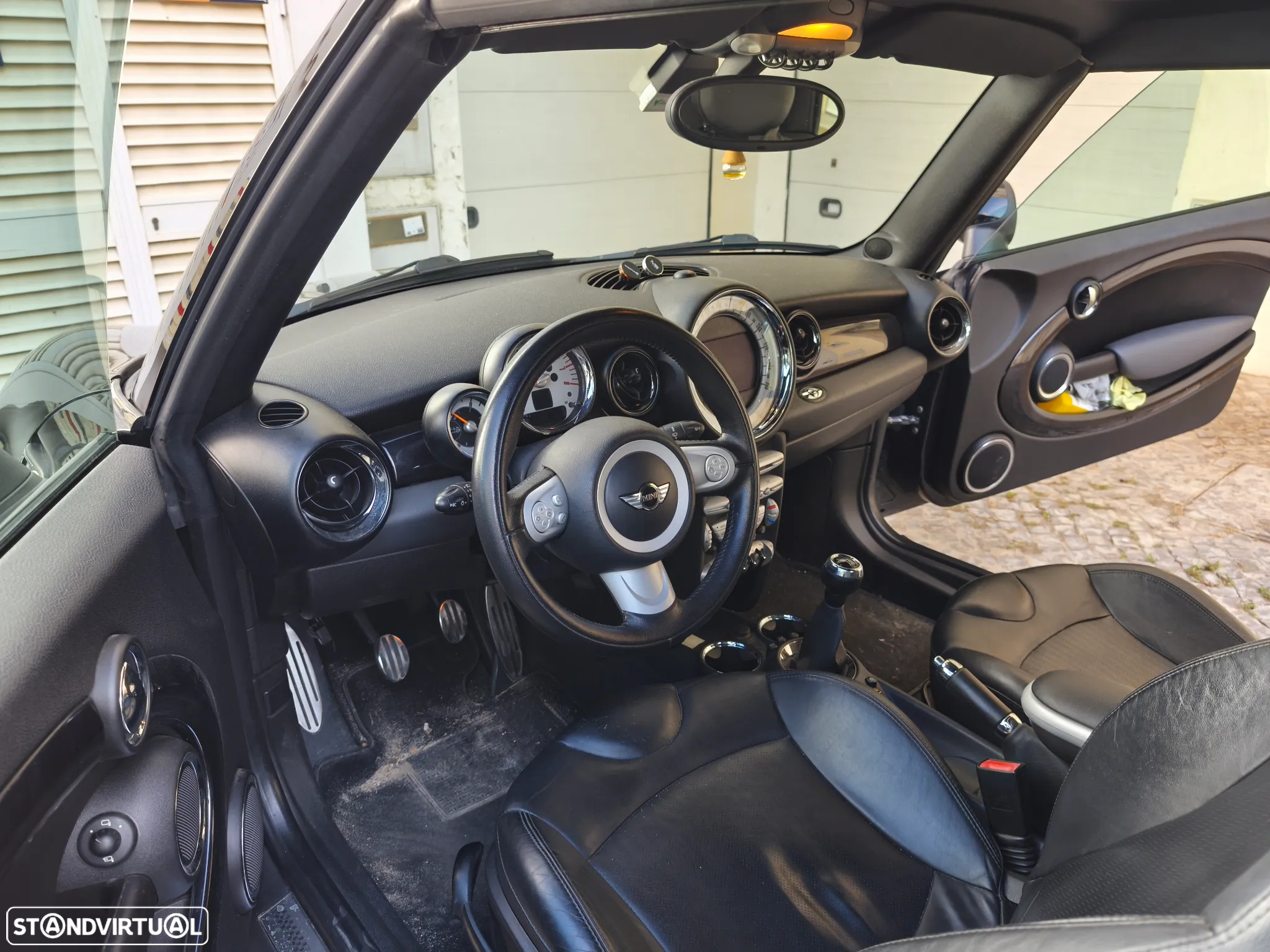MINI Cabrio Cooper S - 17