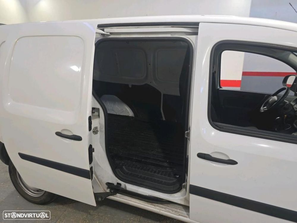 Renault Kangoo 1.5 dCi Maxi Business 3L c/iva - 6