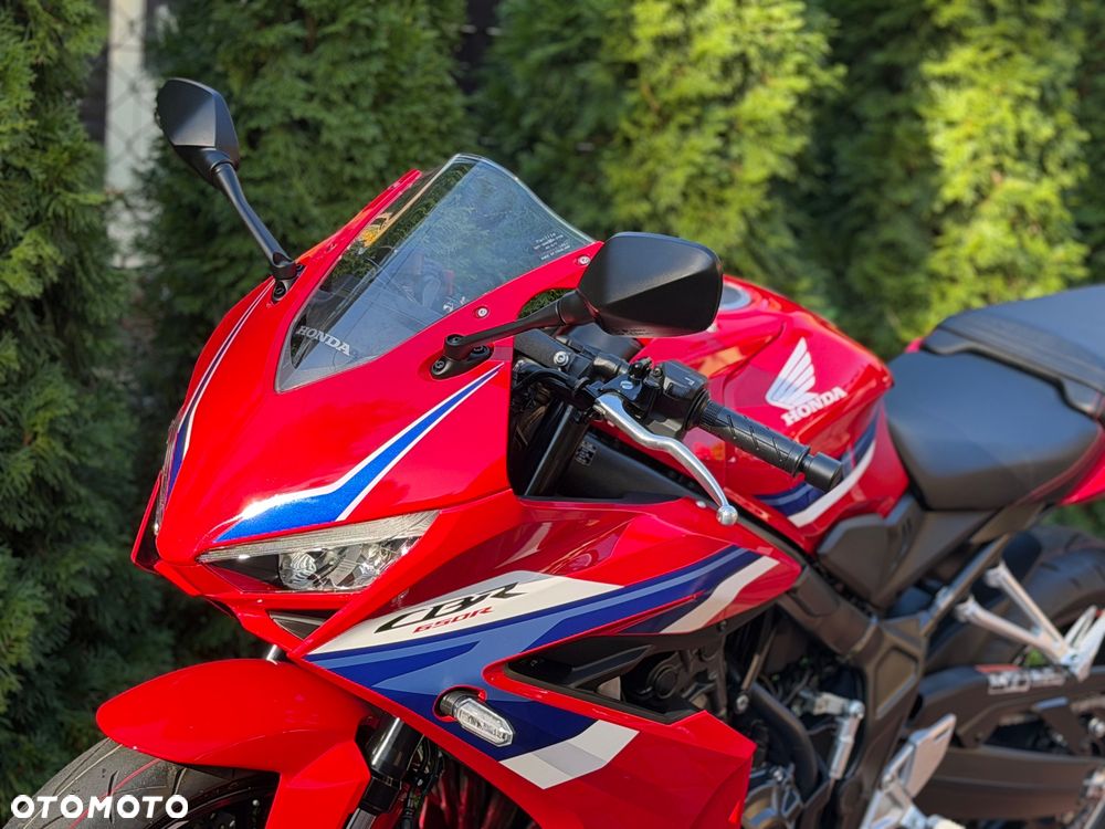 Honda CBR - 17