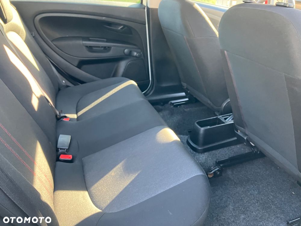 Fiat Punto 2012 - 32