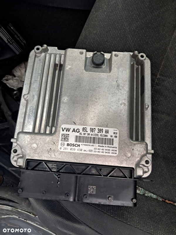 VW AUDI SEAT SKODA Komputer sterownik moduł silnika ECU 05L907309AA