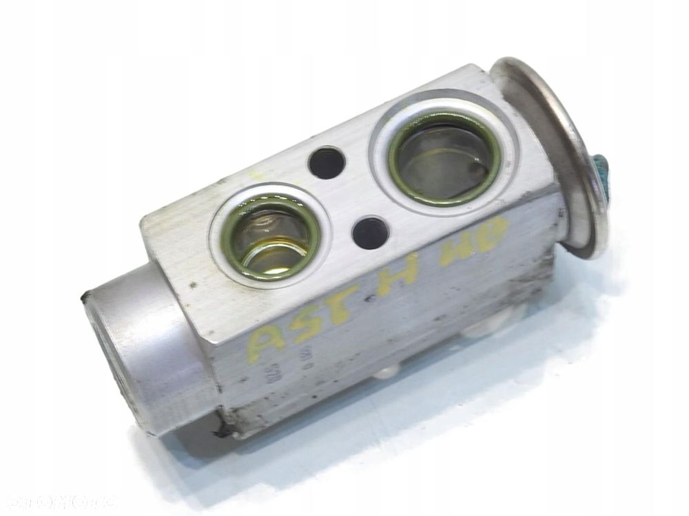 ZAWÓR ROZPRĘŻNY KLIMATYZACJI OPEL ASTRA III H 1.6 16V 324336 - 1