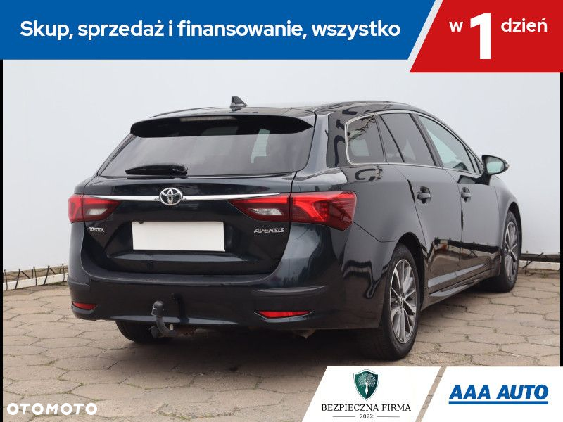 Toyota Avensis - 6
