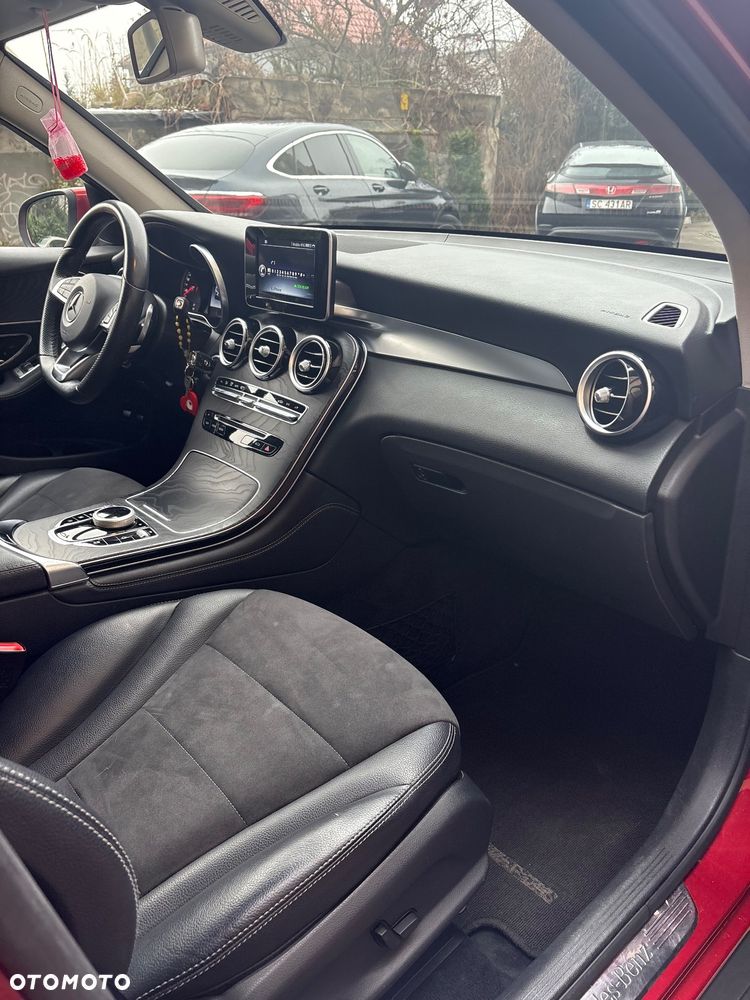 Mercedes-Benz GLC - 17