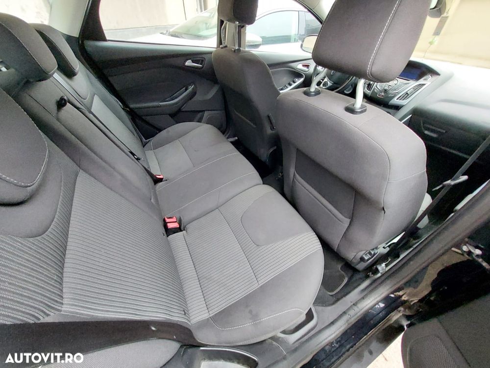 Ford Focus 1.6 TDCI DPF Trend - 4