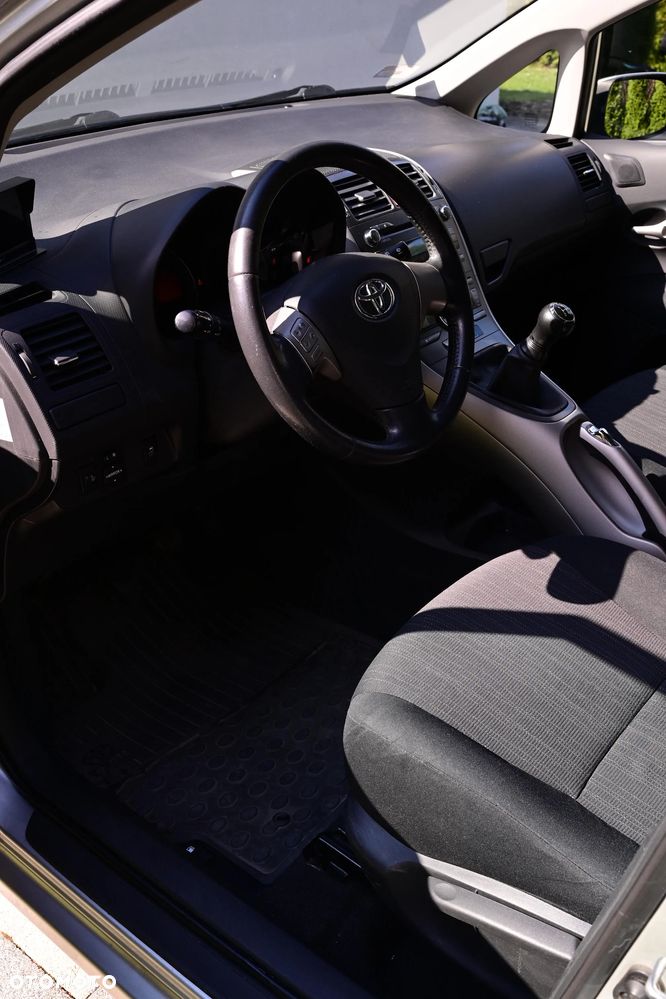 Toyota Auris 1.4 VVT-i Luna - 13