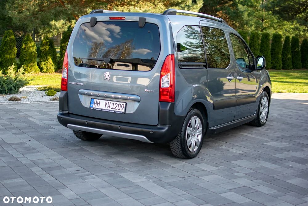 Peugeot Partner 110 Escapade - 17